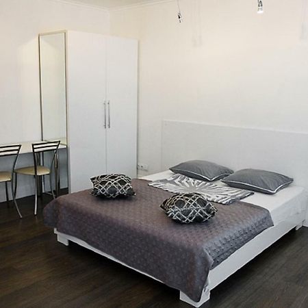 Great Studio Near The Pechersk Kiev Exterior foto